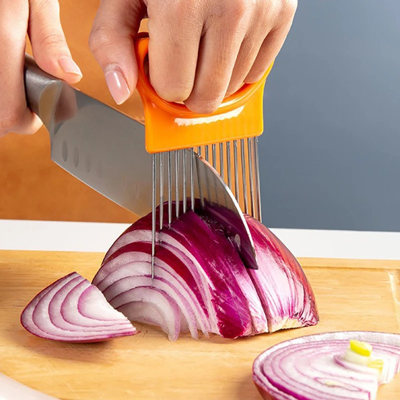 Onion Holder Slicer - カラフルな玉ねぎスライサーホルダー、ステンレス製ポテトチップスカッター、楽々キッチンカッティングアシスタント